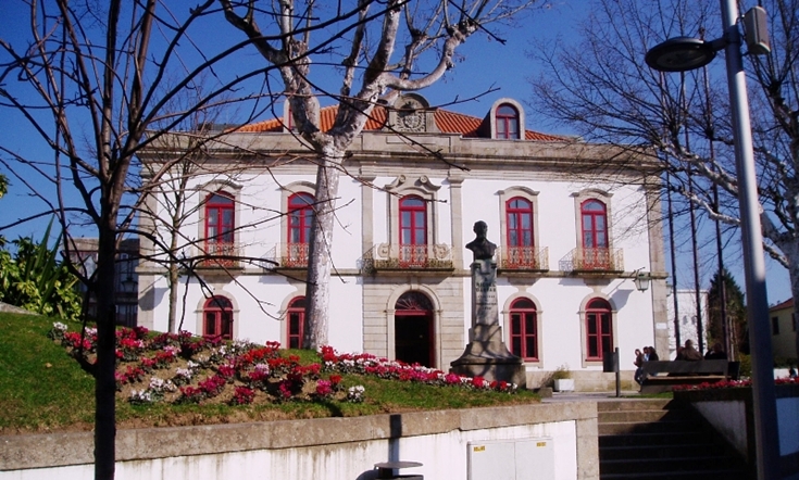 Paredes de Coura aposta nos incentivos à natalidade para fixar população Paredes de Coura aposta nos incentivos à natalidade para fixar população