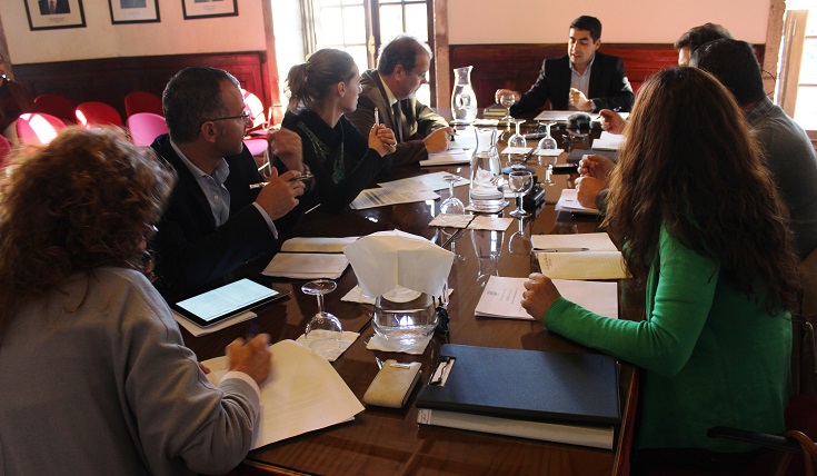 Câmara de Caminha vai atribuir 10 mil euros a uma associação criada há 3 meses – PSD levanta dúvidas sobre o processo