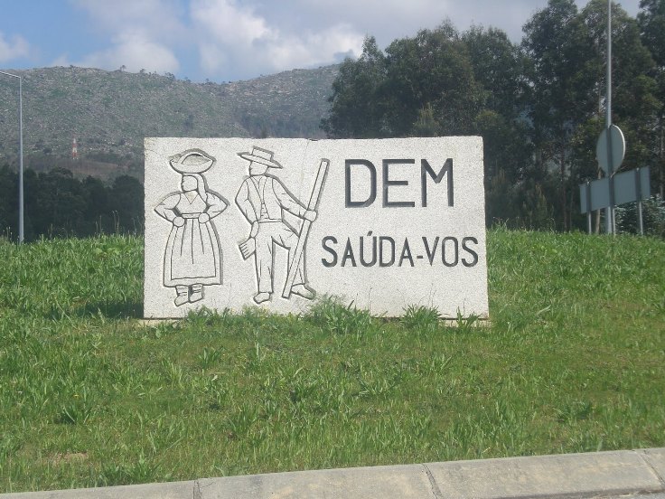 População de Dem aderiu à primeira reunião descentralizada do executivo camarário População de Dem aderiu à primeira reunião descentralizada do executivo camarário