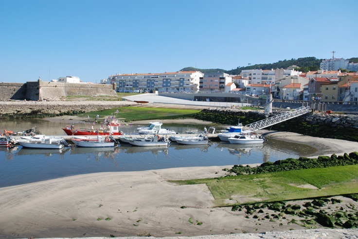 PSD de Caminha reclama obra de construção de tanques de lavar roupa no Portinho