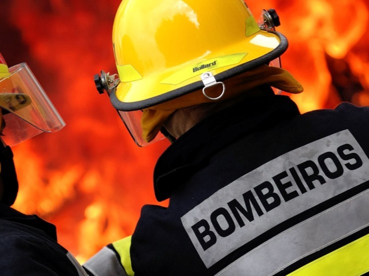 Bombeiros de VPA precisam de ajuda para comprar equipamento novo