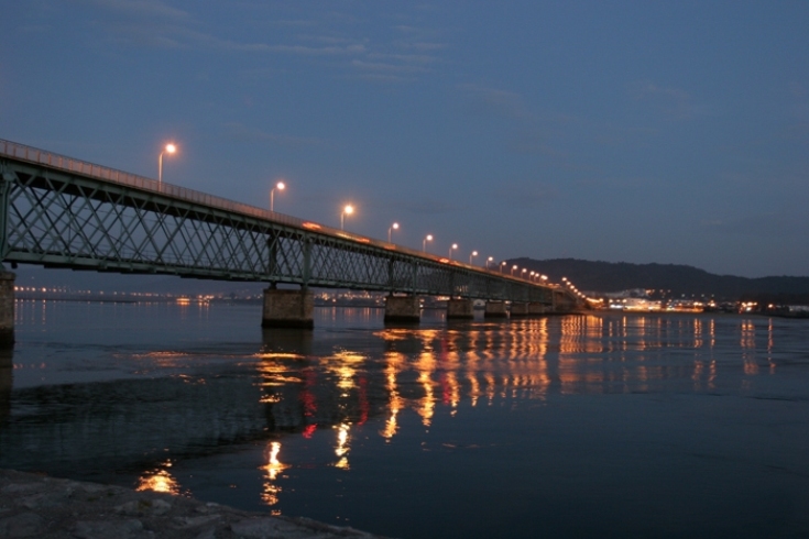 Ponte Eiffel encerra dia 1 de Junho ao trânsito automóvel