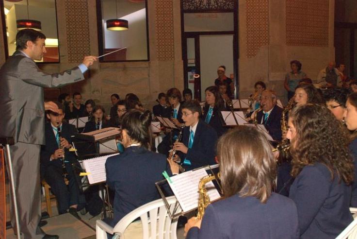 Banda Musical Lanhelense encerra celebrações dos 164 anos com concertos à beira rio