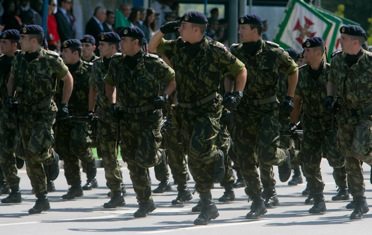 Fuzileiros vigiam praias portuguesas Fuzileiros vigiam praias portuguesas