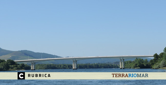 Um rio, dois países, uma ponte, a mesma paisagem, a mesma gente Um rio, dois países, uma ponte, a mesma paisagem, a mesma gente