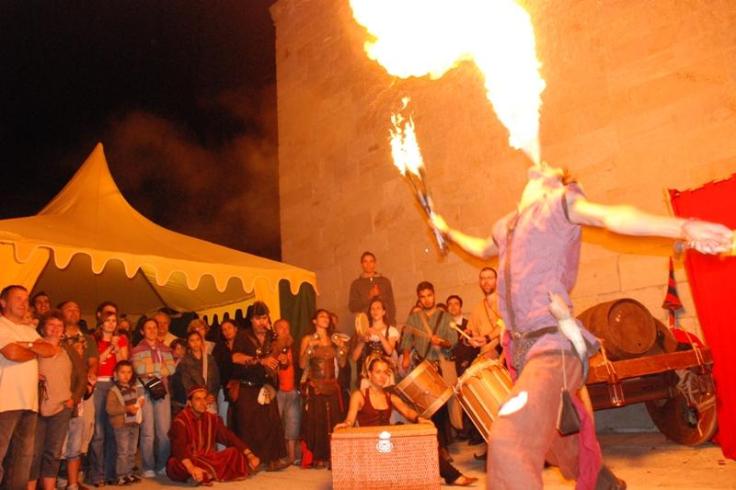 Associações de Caminha aproveitam Feira Medieval para ganhar dinheiro