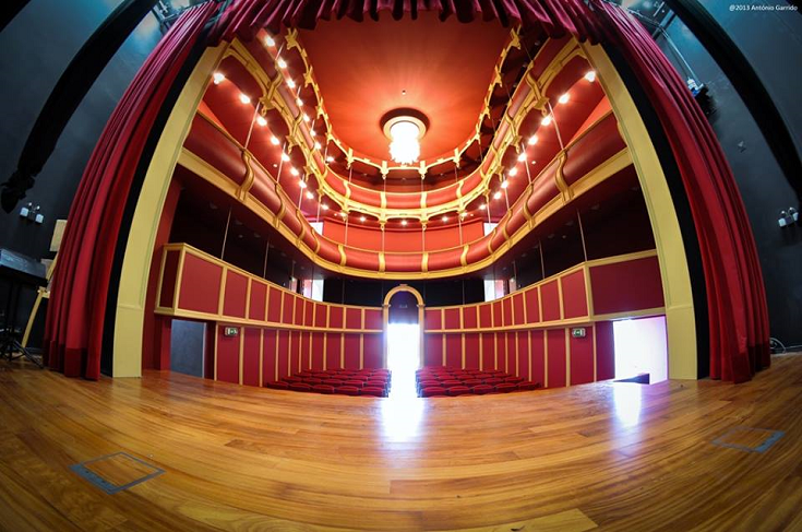 Noite de Fado no Valadares