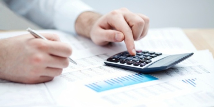 Câmara de Viana apoia actividade económica com regime de incentivos