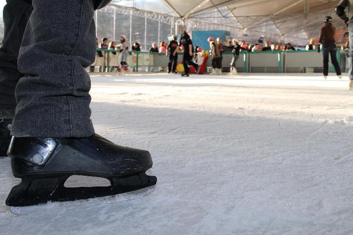 Vila Praia de Âncora inaugura pista de gelo