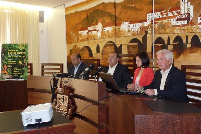 Diabo na Cruz e Júlio Pereira no Festival Folk Celta