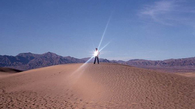 Viana: How to Become Nothing a 4 de Maio