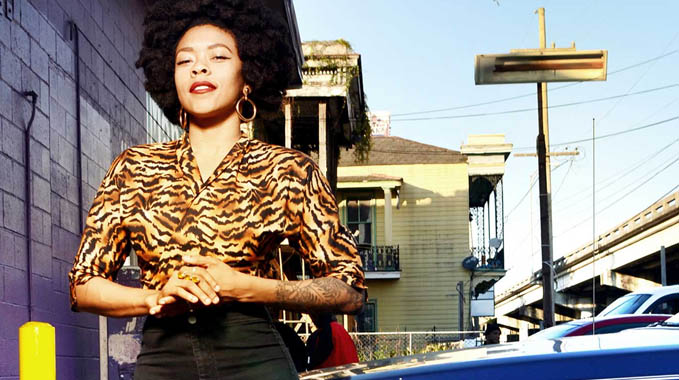 Nikki Hill em Santiago a 12 de Novembro Nikki Hill em Santiago a 12 de Novembro