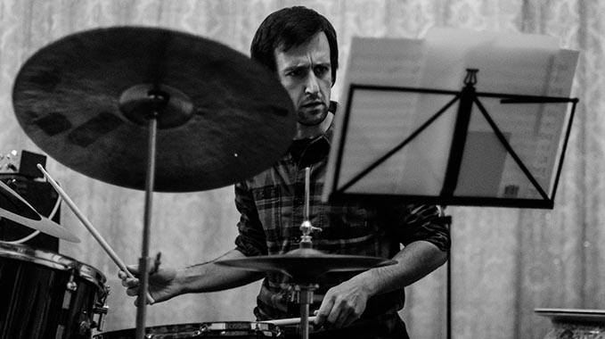 Marcos Cavaleiro com Thomas Morgan em Braga