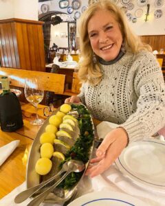 318320543_701060498042366_2101771370754500026_n