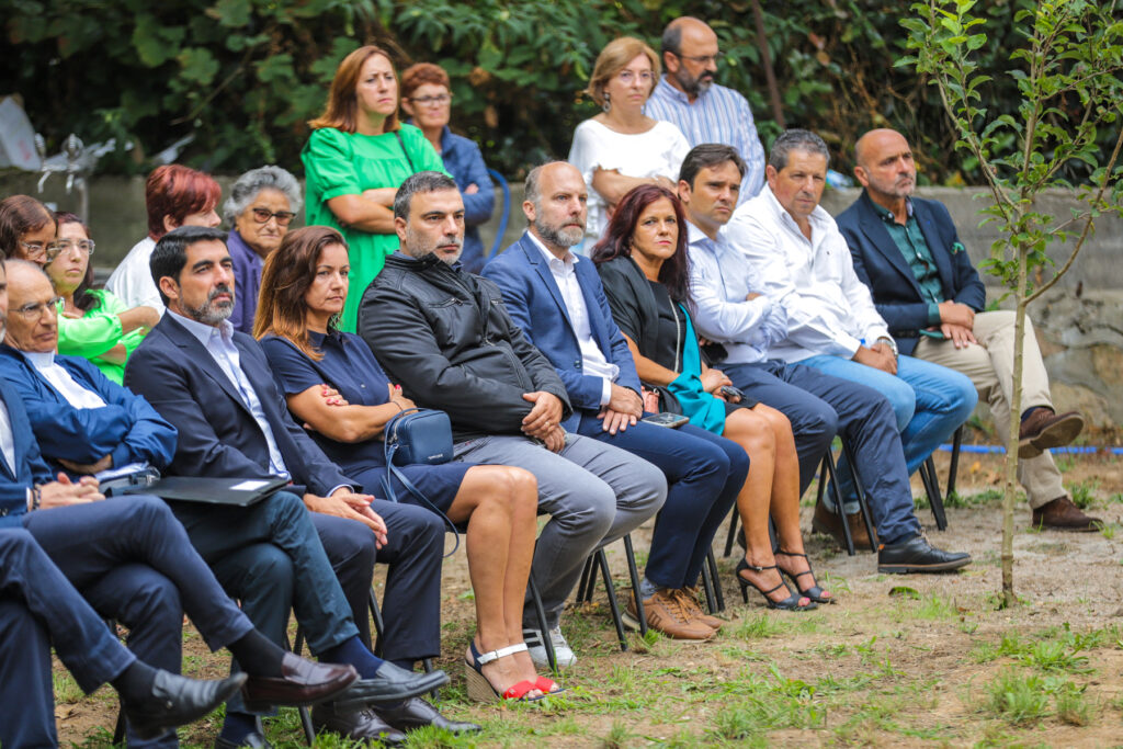 Liliana E Miguel Alves