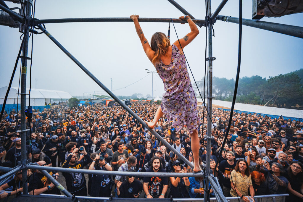 Ditz 2 by iago alonso