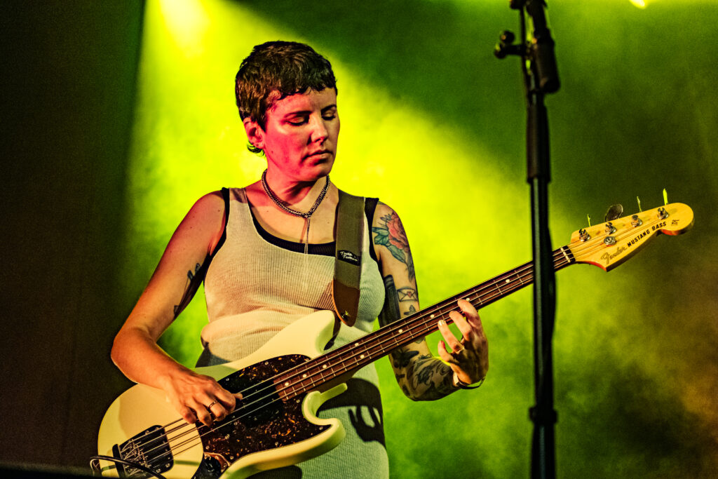 King woman 2 by iago alonso