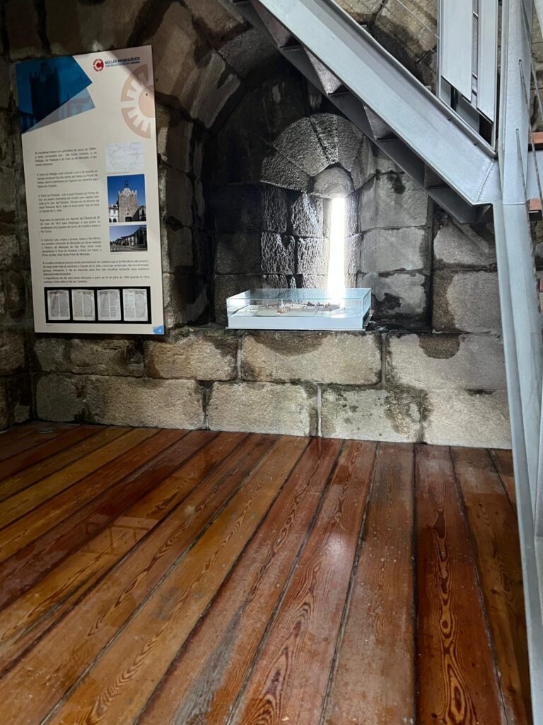 Torre relógio água